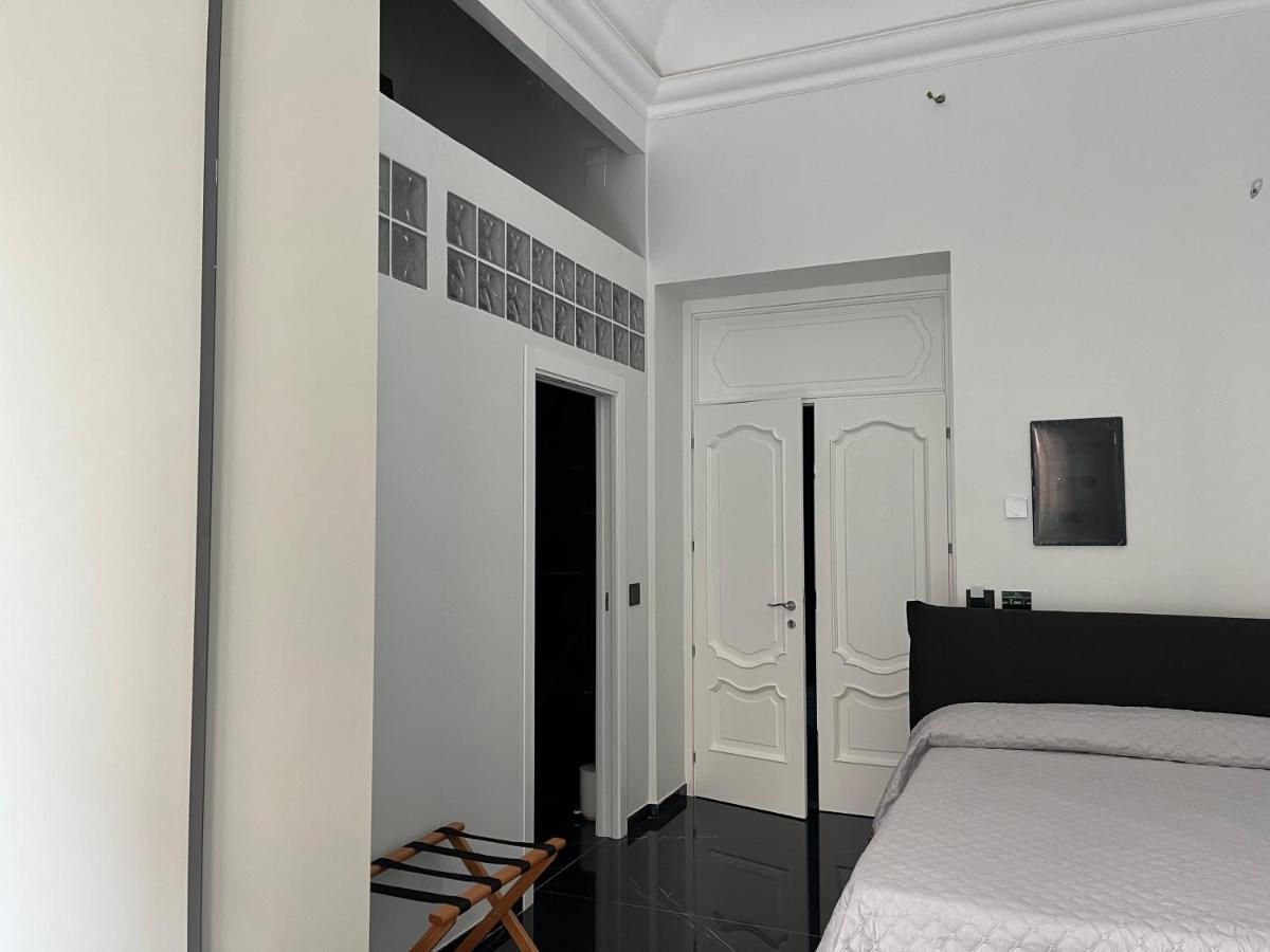 La Dimora Di Donna Claudia Hotel Palermo Buitenkant foto